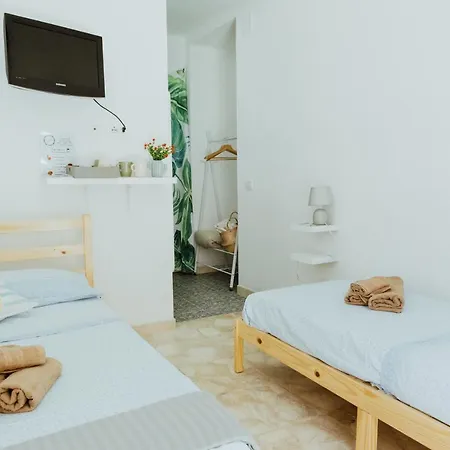 Lemon Tree Гостевой дом 3*