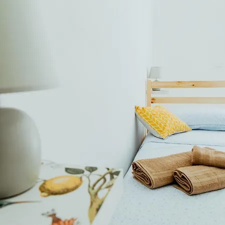 Lemon Tree Gæstehus